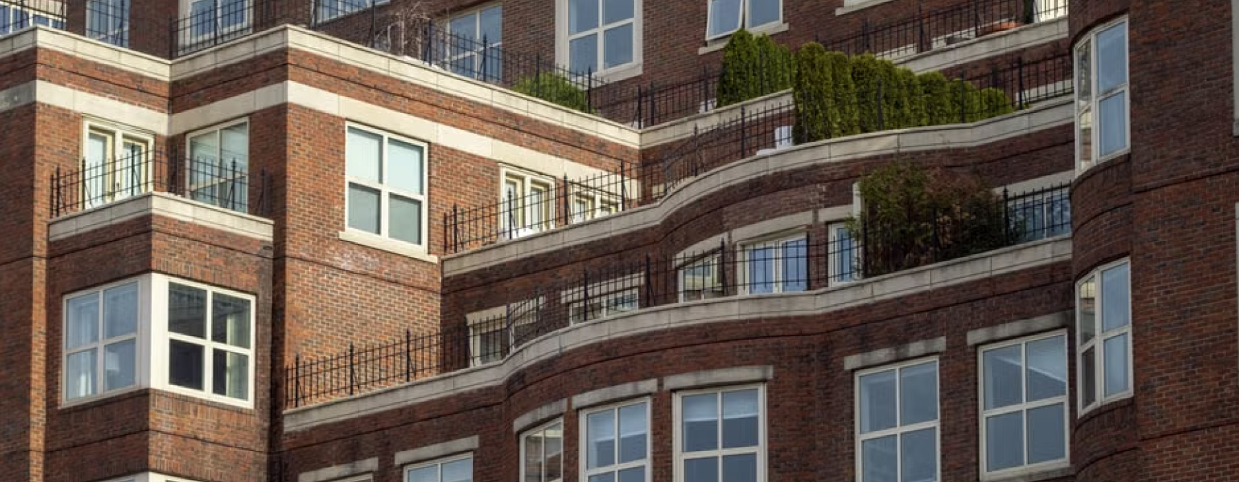 astor house apartments chicago