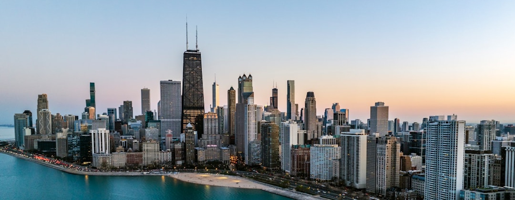 Chicago skyline - apartments for rent chicago il