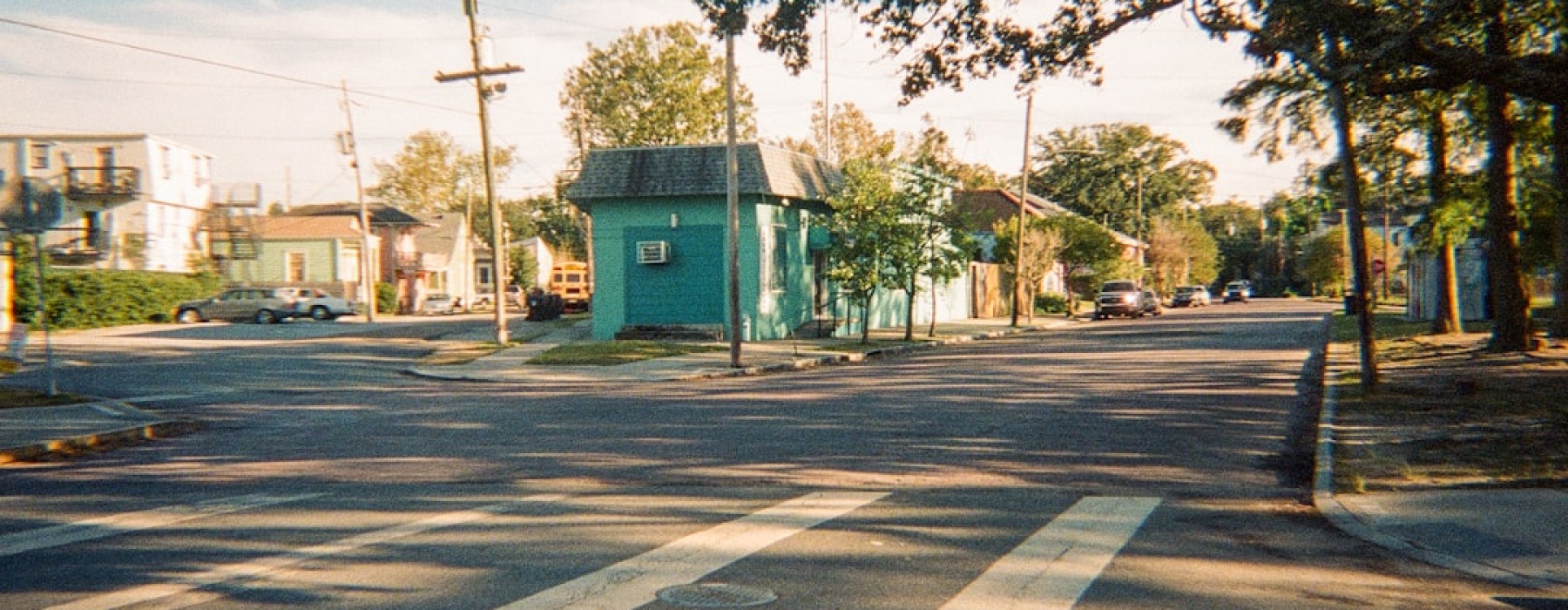 Wicker Park street scene - wicker park apartments for rent chicago il